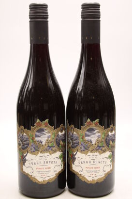 (2) 2014 Terra Sancta Estate Pinot Noir, Bannockburn