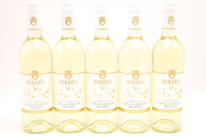 (5) 2021 Giesen Sauvignon Blanc, Marlborough