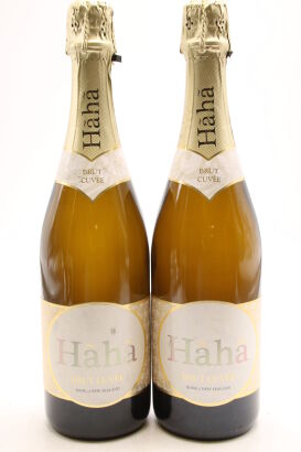 (2) NV Haha Wine Brut Cuvee, New Zealand