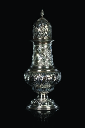 A Tall Edwardian Ornate Sterling Silver Sugar Shaker