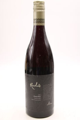 (1) 2013 Ara Resolute Pinot Noir, Marlborough