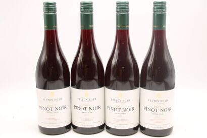 (4) 2017 Felton Road Block 3 Pinot Noir Bannockburn [JR17.5]
