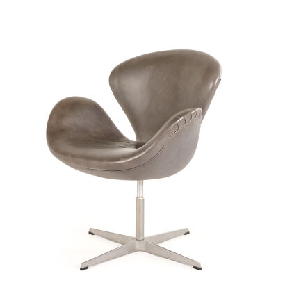 An Arne Jacobsen Swan Chair