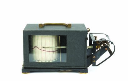 An English S & J Engineering Thermograph