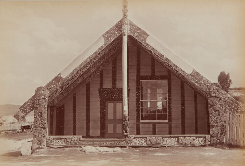 GEORGE VALENTINE Carved Marae, Ohinemutu