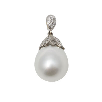 18ct White Gold South Sea Pearl Pendant / Enhancer