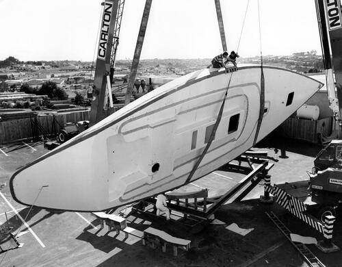 PHOTOGRAPHER UNKNOWN Lion New Zealand under construction