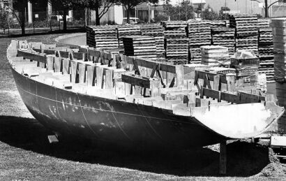 PHOTOGRAPHER UNKNOWN Steinlager Two under construction