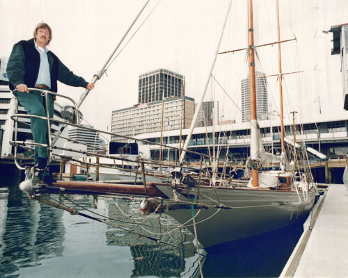 PHOTOGRAPHER UNKNOWN Peter Blake