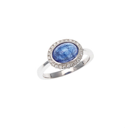 18ct White Gold Tanzanite and Diamond Ring