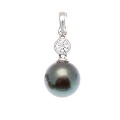 18ct White Gold Tahitian Pearl and Diamond Pendant