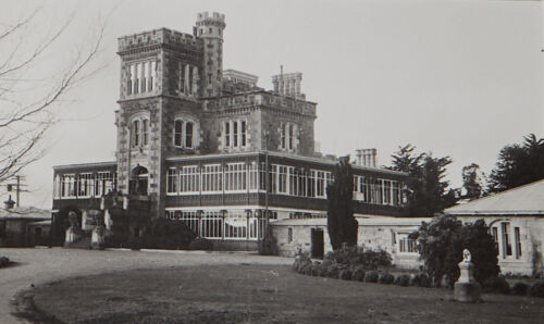 VICTOR C. BROWNE Larnach Castle, Dunedin c.1950 - Side View