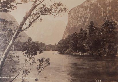 BURTON BROTHERS Arthur River, Milford Sound