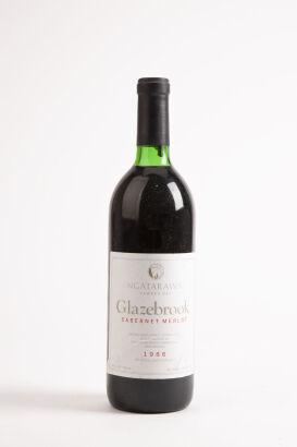 (1) 1986 Ngatarawa Glazebrook Cabernet Merlot, Hawkes Bay