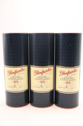 (3) Glenfarclas 25 Years Old, Highland Single Makt Scotch Whisky, 43% ABV