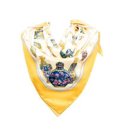 Hermès Qu'Import le Flacon Scarf