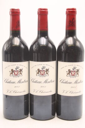 (3) 2001 Chateau Montrose, Saint-Estephe [JR16.5]