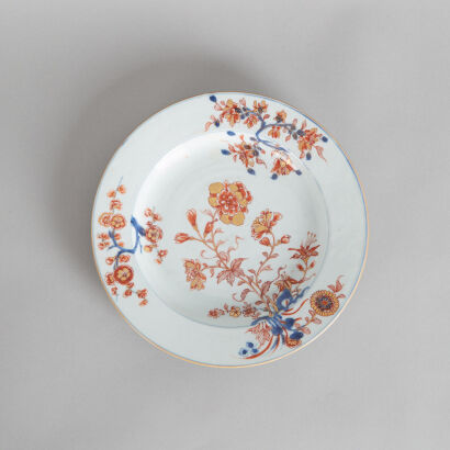 A Chinese Qing Dynasty Late Kangxi to Early Yongzheng Period Imari Plate