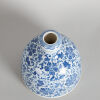 A Chinese Blue and White Garlic-head 'Beehive' Pot (hallmark) - 2