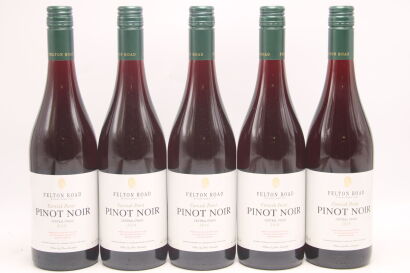 (5) 2018 Felton Road Cornish Point Pinot Noir, Bannockburn [JR17]