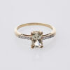 9ct Gold Green Stone and Diamond Ring