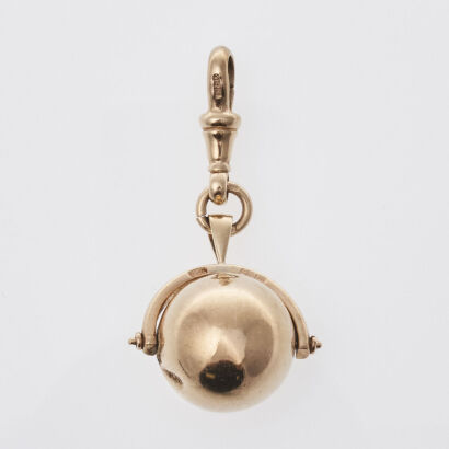 9ct Gold Ball Spinner