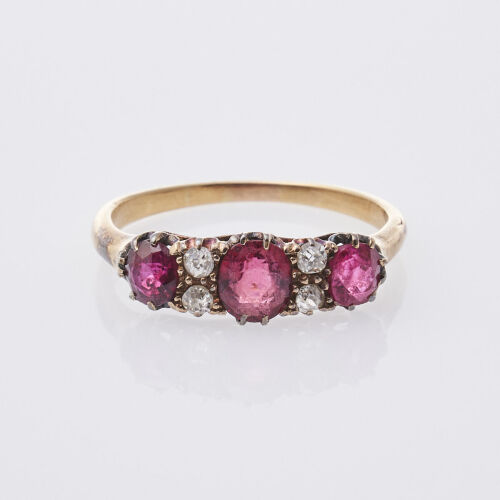 18ct Ruby and Diamond Ring