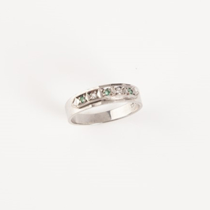 9ct Emerald and Diamond Ring