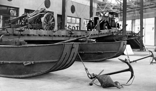 MILITARY EXHIBITION AT CHRISTCHURCH