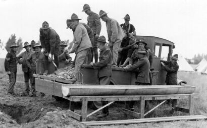 CHRISTCHURCH TERRITORIAL UNITS IN MILITARY CAMP AT RAKAIA