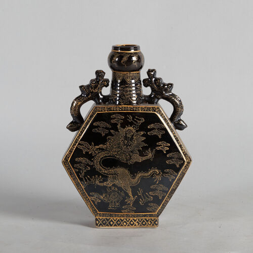 A Chinese Black-Glazed Gilt-Decorated Flat Bottle Vase wtih Two Handles (Jingdezhen Zhi Mark)