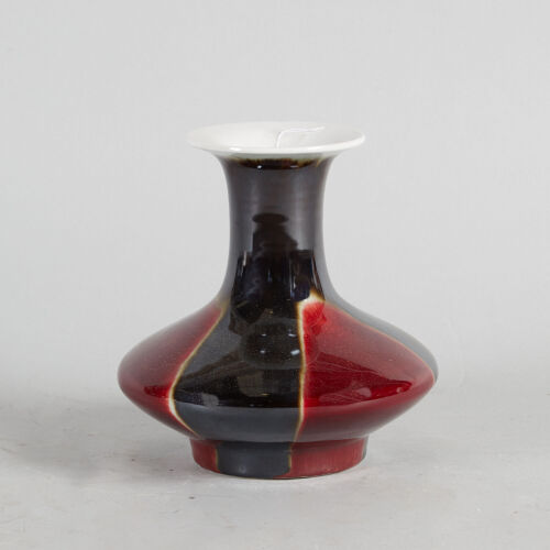 A Chinese Flambe-Glazed Vase (Jingdezhen Zhi Mark)