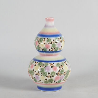 A Chinese Hollowed 'Floral' Double-Gourd Vase (Jingdezhen Zhi Mark)