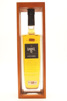 (1) Label 5 18 Year Old, Rare Blended Scotch Whisky, 40% ABV