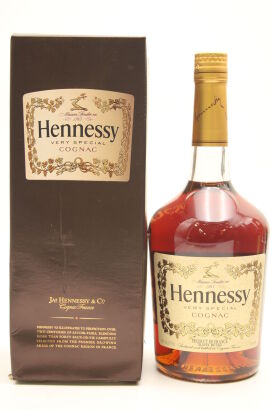 (1) Hennessy Very Special Cognac, 40% ABV, 1000ml