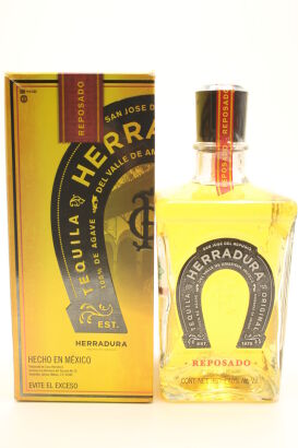 (1) Herradura Tequila Reposado, Jalisco, 40% ABV, 950ml