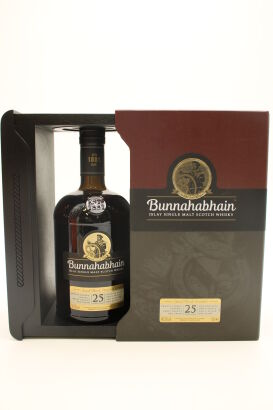 (1) Bunnahabhain 25 Year Old, Islay Single Malt Scotch Whisky, 46.3% ABV (GB)