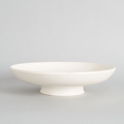 A Hand-Potted Bowl by Ernest Shufflebotham for Crown Lynn