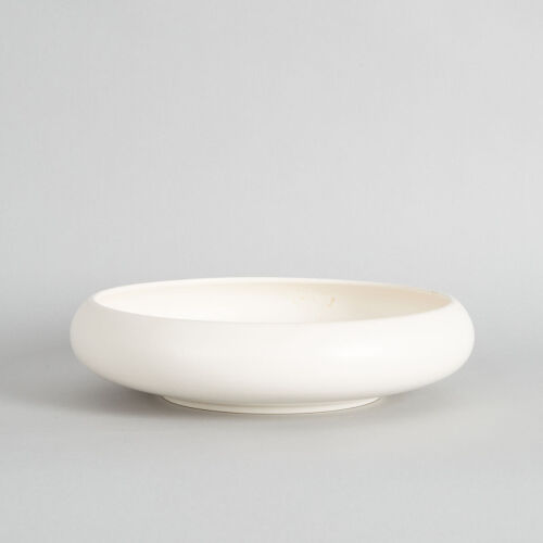 A Hand-Potted Bowl by Ernest Shufflebotham for Crown Lynn