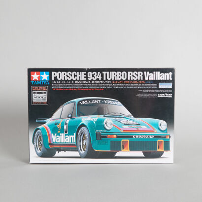 Porscher 934 Turbo RSR Vaillant Tamiya Model 