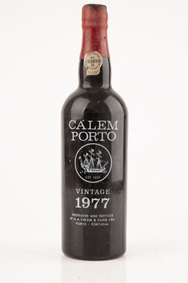 (1) 1977 Calem Vintage Port, Oporto