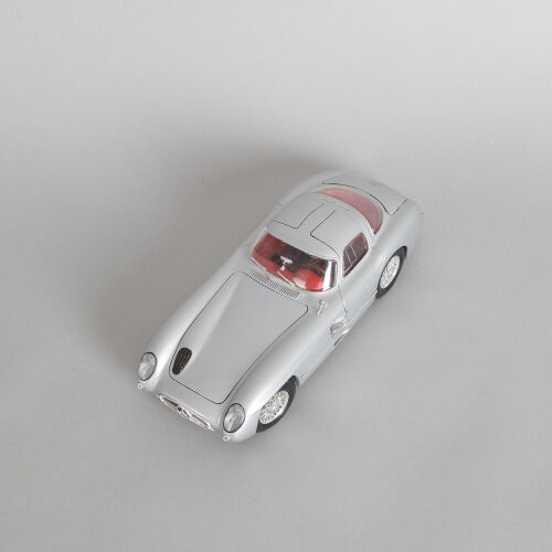 Mercedes Benz 300 SLR Silver Maisto Models 1/18&nbsp;