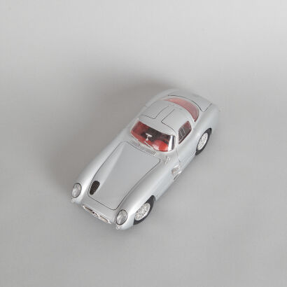 Mercedes Benz 300 SLR Silver Maisto Models 1/18 