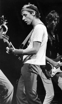 Mark Knopfler of Dire Straits performing at Western Springs, Auckland