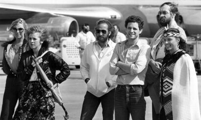 Fleetwood Mac arriving in Wellington