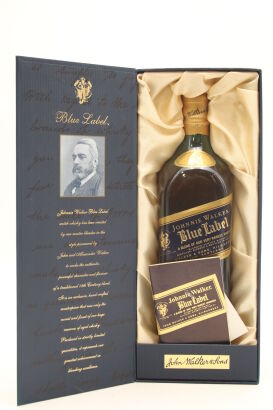 (1) Johnnie Walker Blue Label, Blended Scotch Whisky, 43% ABV (GB)