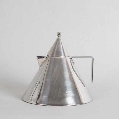 An Alessi Il Conico Kettle