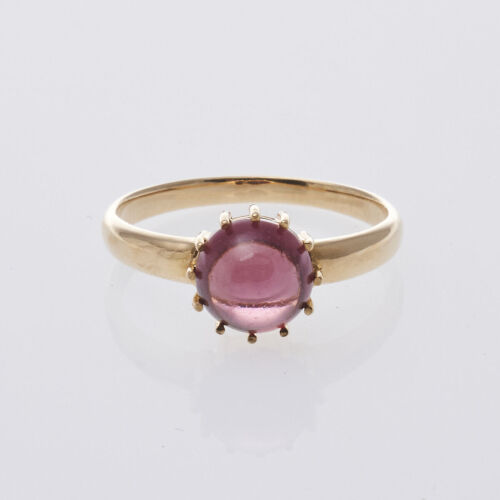 18ct Rhodolite Garnet Ring