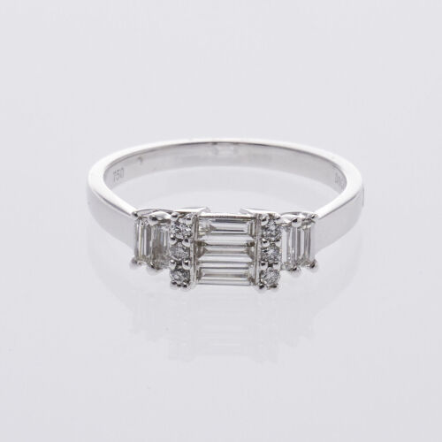 18ct Diamond Dress Ring