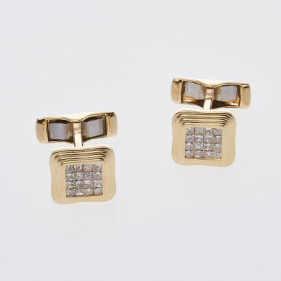 18ct Gold and Diamond Cufflinks